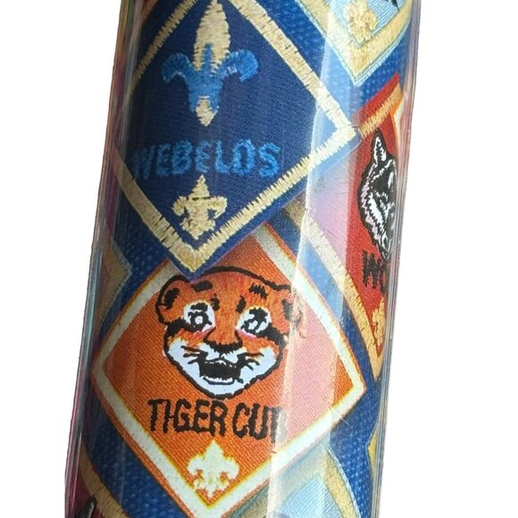 The Cub Scout Rank Bades wrapping paper 30”x5 feet NEW sealed - Picture 1 of 6